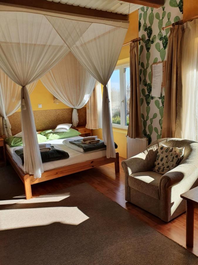 Kaktusz Villa Хевиз Экстерьер фото